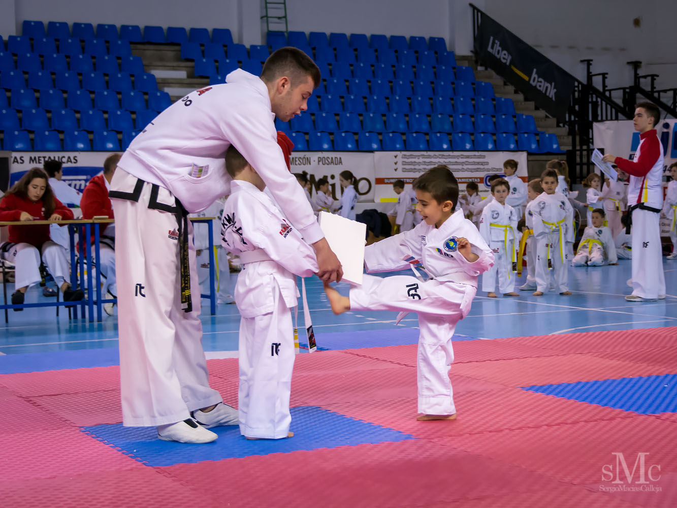 TAEKWONDO CAMPEONATO PAREJAS ABRIL 2018_1753.jpg